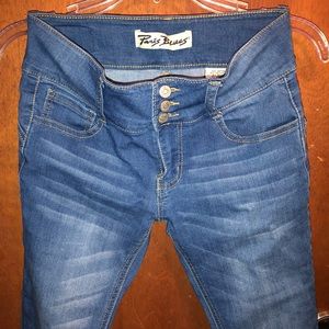 Paris Blues Distressed Cuff Skinny Jeans Sz 5